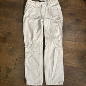 White Straight Leg Jeans with Casual Comfort